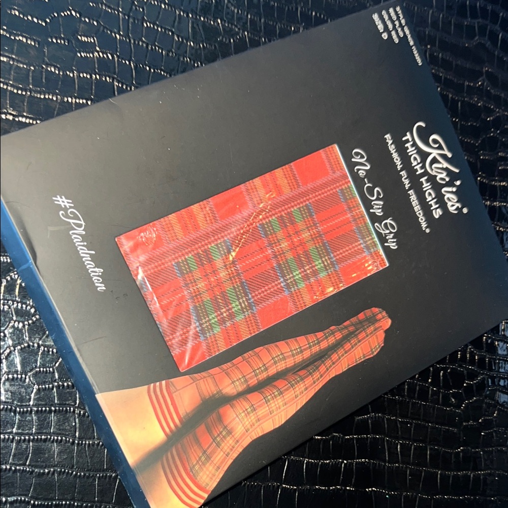 KIX’IES Plaidnation Tartan Thigh Highs - Rare Boutique Size D 🍎